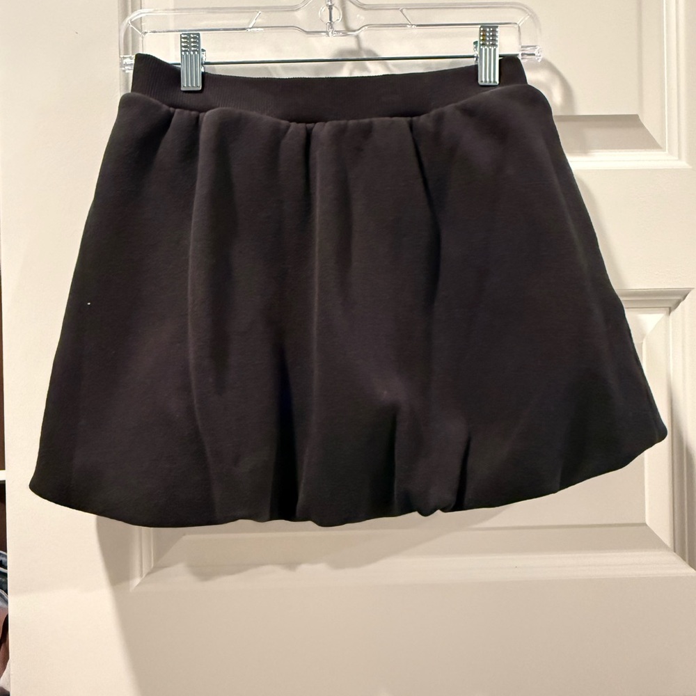 aerie Black Bubble Hem Skater Skirt